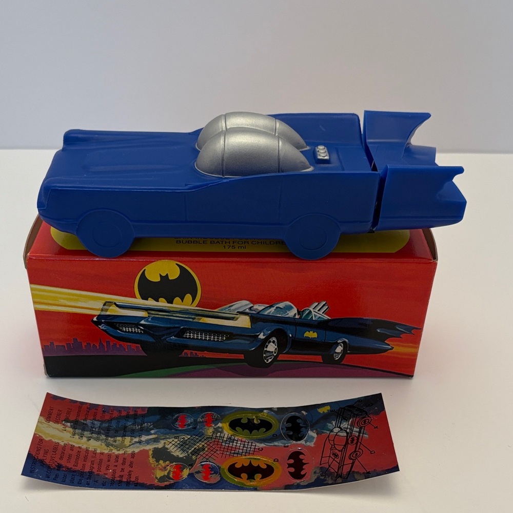VTG 1970’s Avon Batmobile Batman Bubble Bath collectors item. NIB
